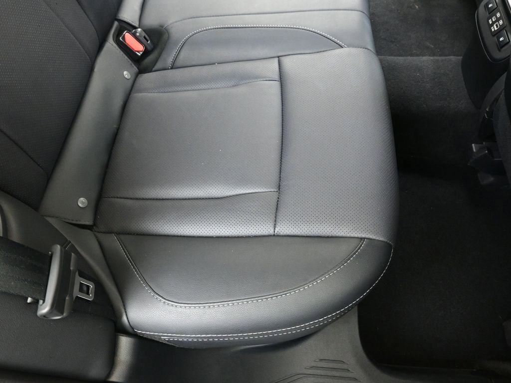 Used 2024 Subaru Outback Limited image 16