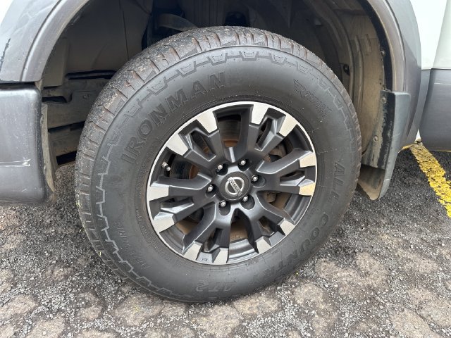Used 2019 Nissan Titan PRO-4X AWD/4WD image 20