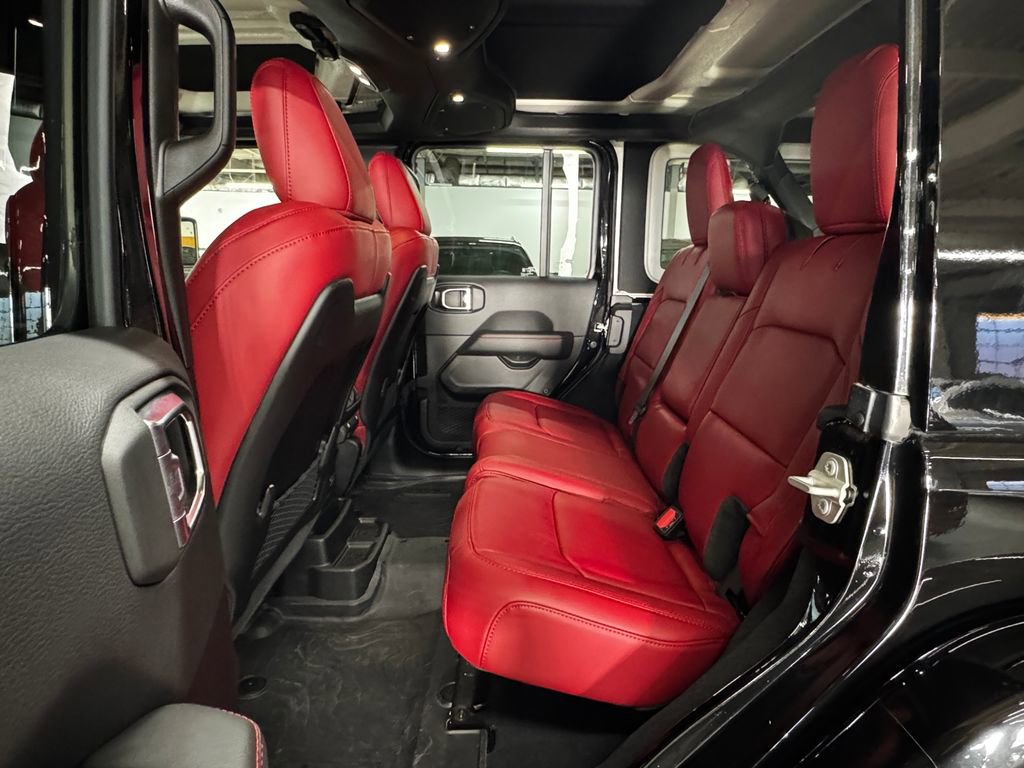 Used 2024 Jeep Wrangler Rubicon 392 w/ Dual Top Group image 12