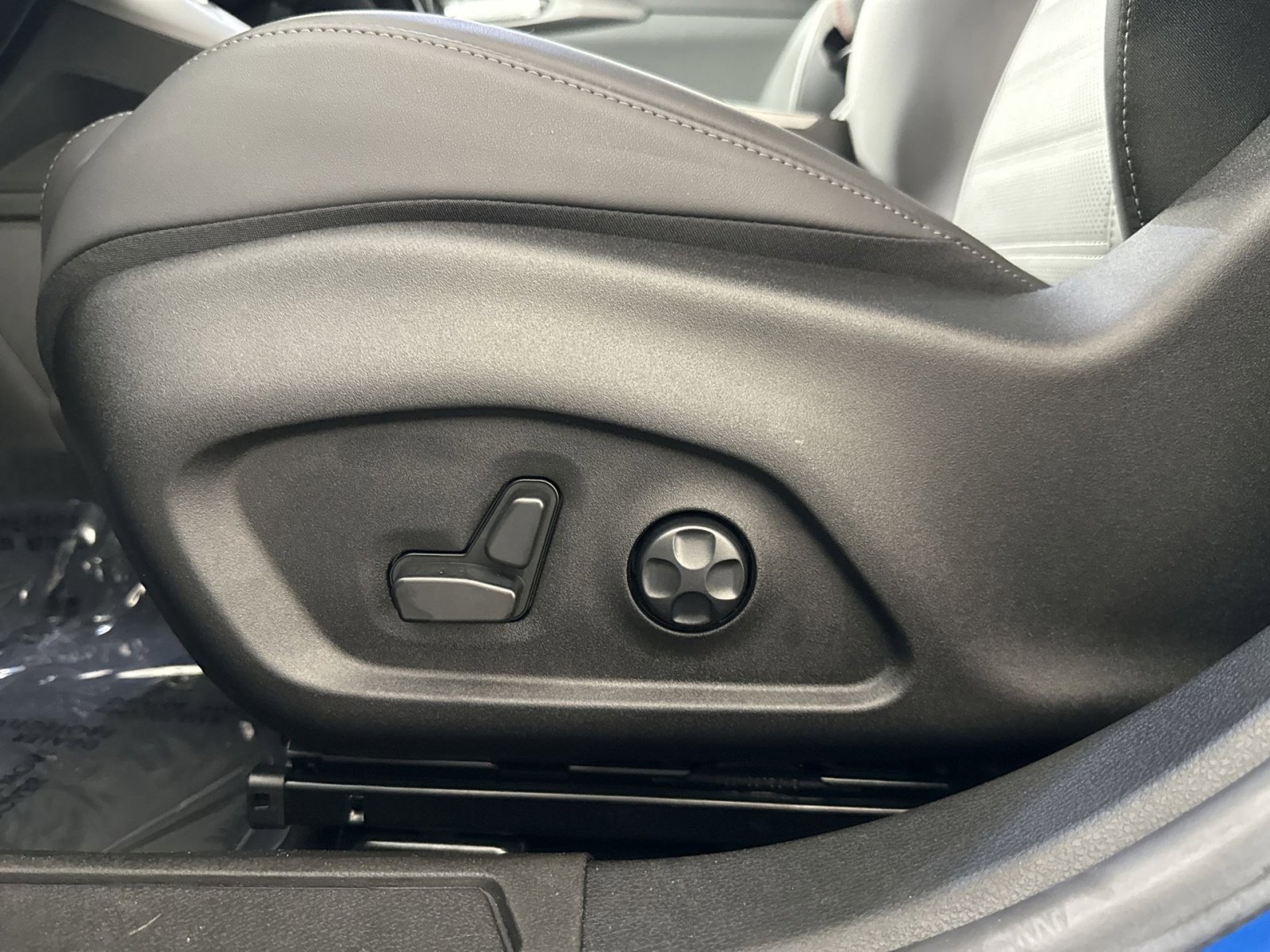 Used 2024 Dodge Hornet R/T Plus w/ Tech Pack Plus w/o Parking image 14