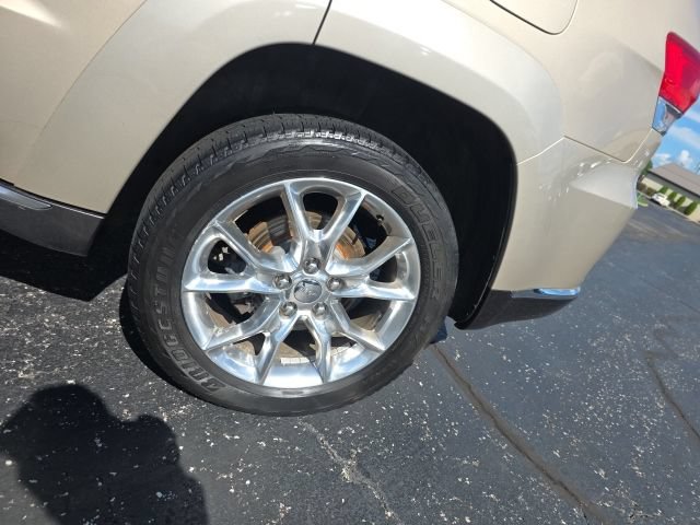 Used 2014 Jeep Grand Cherokee Summit AWD/4WD image 55