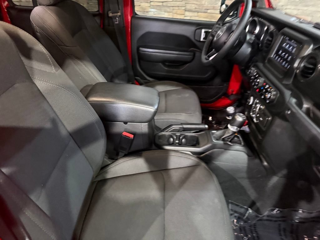 Used 2022 Jeep Gladiator Sport AWD/4WD image 27