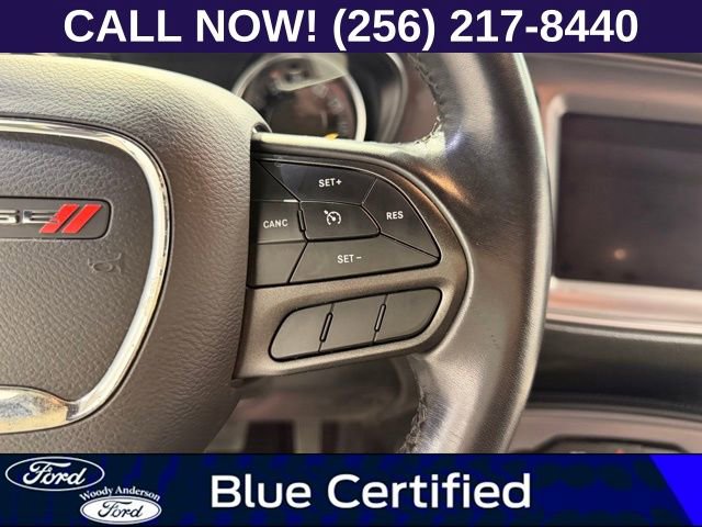 Used 2023 Dodge Challenger SXT image 12