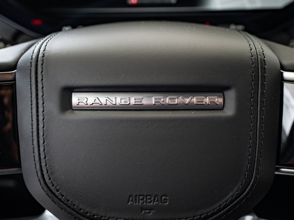 New 2025 Land Rover Range Rover SE image 28