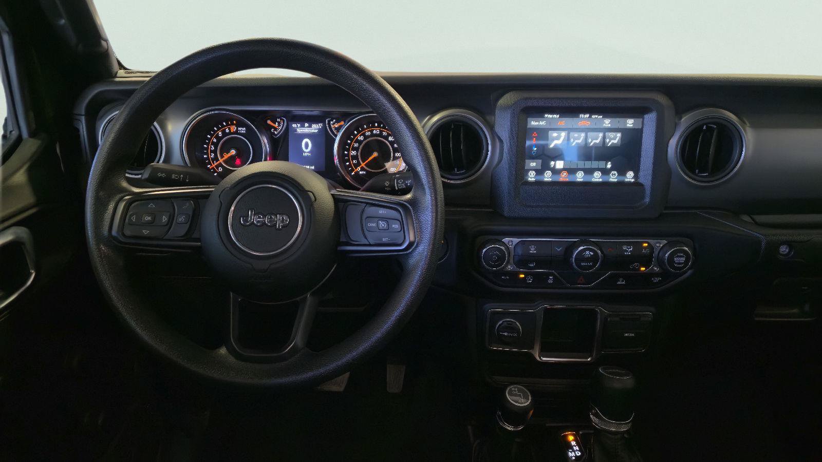 Used 2023 Jeep Gladiator Sport AWD/4WD image 16
