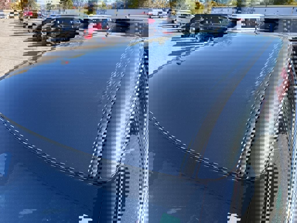 New 2025 Mitsubishi Outlander SE image 9