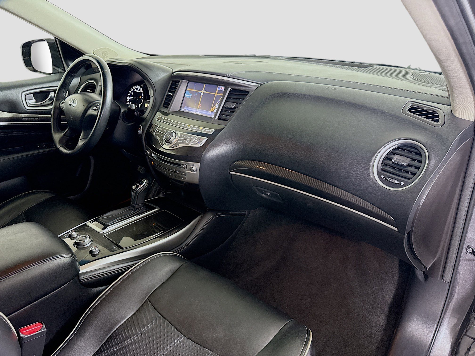 Used 2016 INFINITI QX60 FWD w/ Premium Plus Package image 30