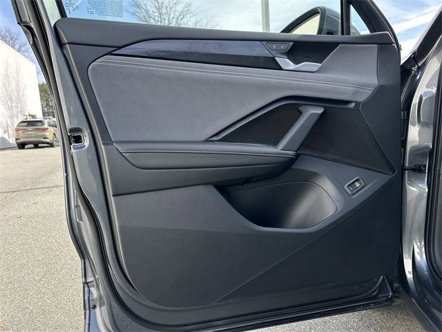 New 2026 Volkswagen Tiguan SE image 14