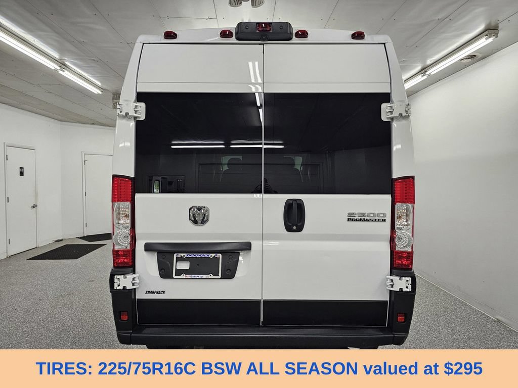 Used 2023 RAM ProMaster 2500 FWD image 6