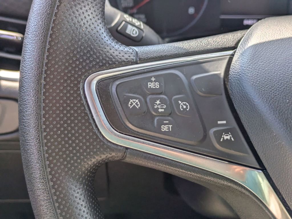 Used 2024 Chevrolet Malibu LT image 19