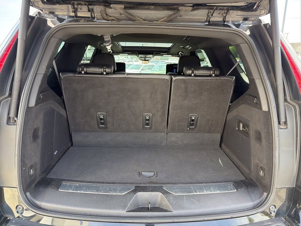 Used 2023 Cadillac Escalade Sport AWD/4WD image 18