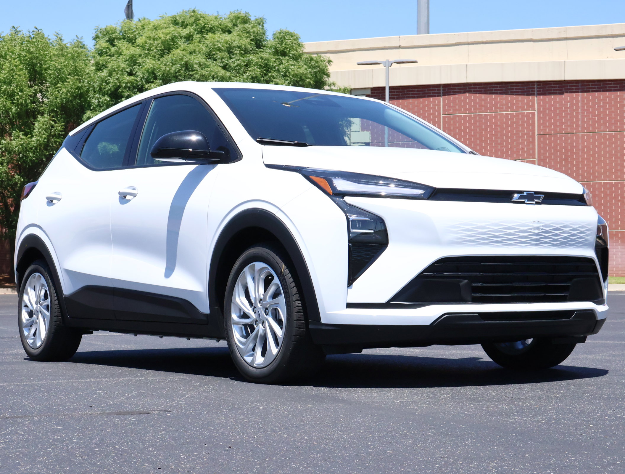 New 2027 Chevrolet Bolt LT FWD image 1