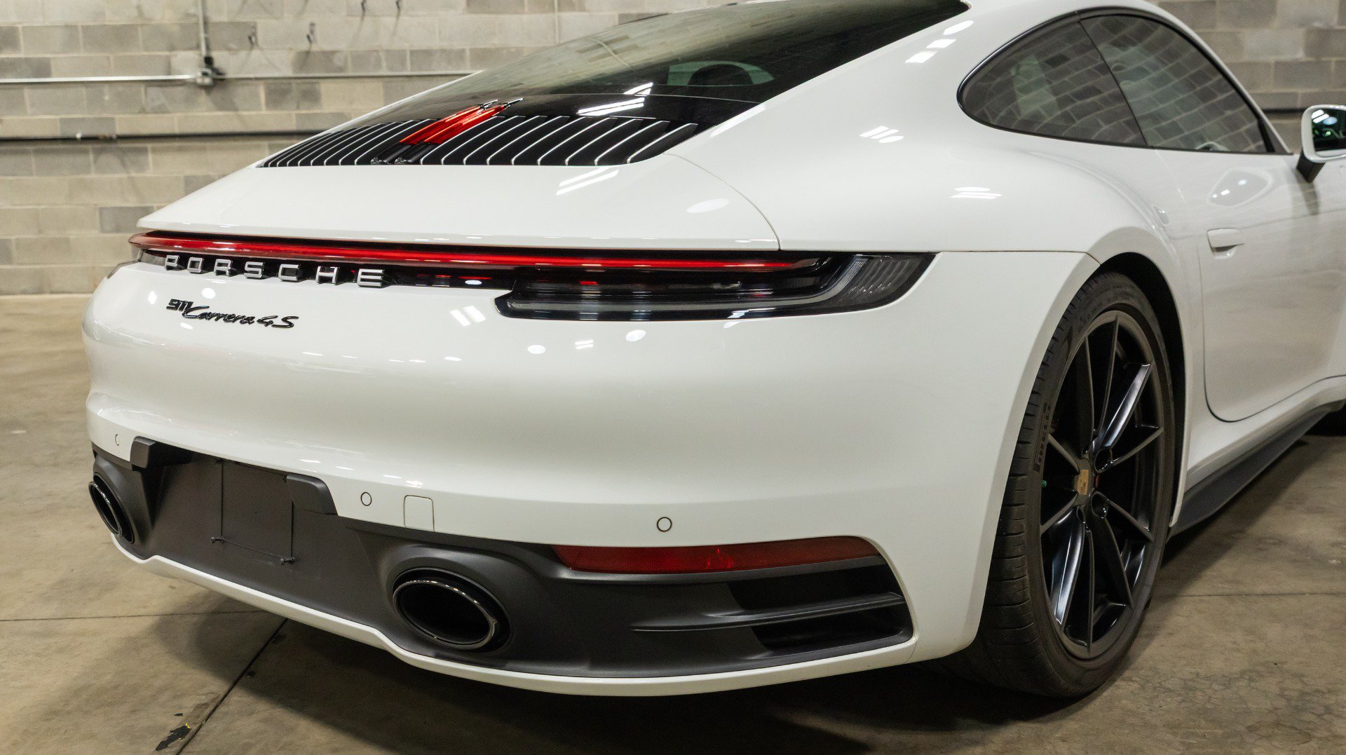Used 2020 Porsche 911 Carrera 4S AWD/4WD image 25