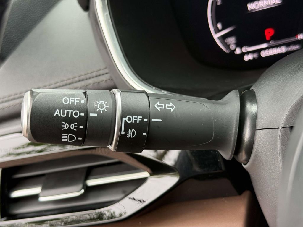 Used 2022 Acura MDX SH-AWD w/ Advance Package image 29
