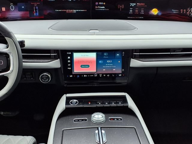 New 2025 Lincoln Navigator L Black Label w/ Black Label Special Edition AWD/4WD image 12