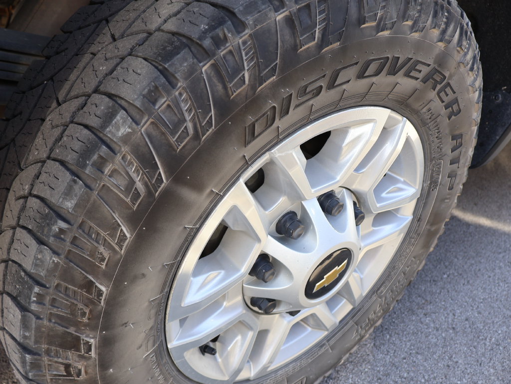 Used 2020 Chevrolet Silverado 2500 LT AWD/4WD image 20