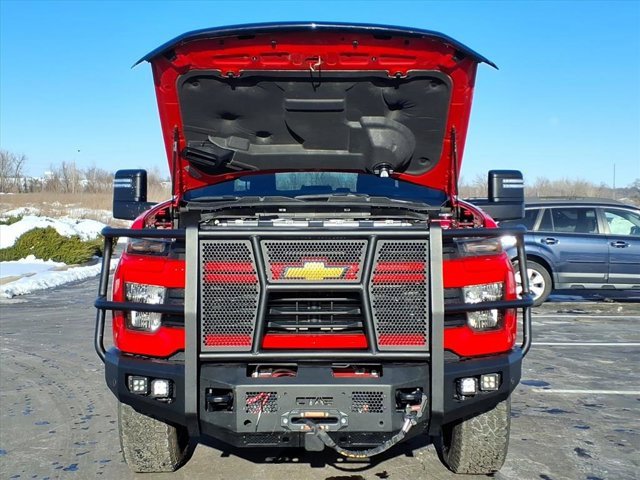 Used 2024 Chevrolet Silverado 2500 Custom w/ Custom Value Package image 31