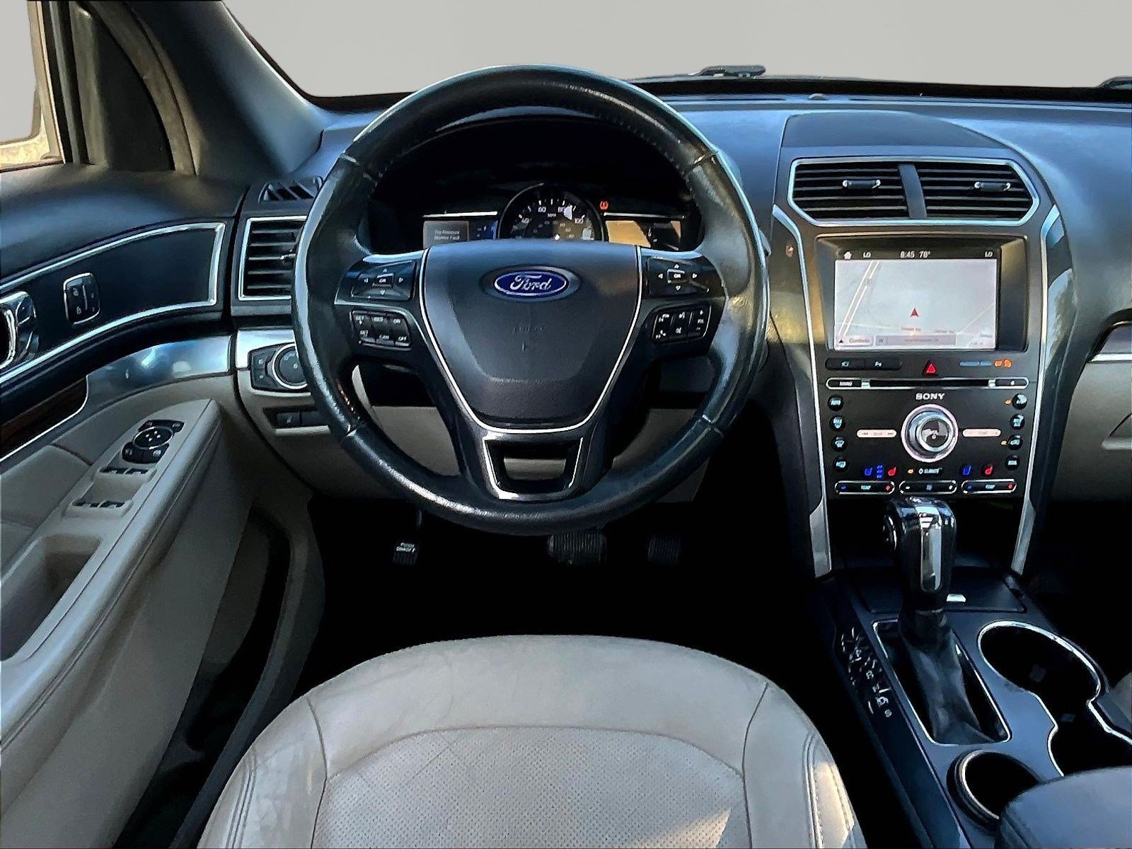 Used 2018 Ford Explorer Limited FWD image 8