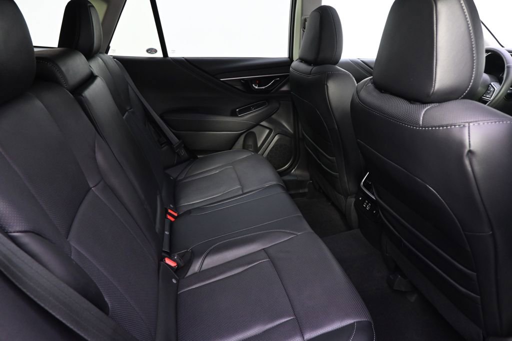 Certified 2025 Subaru Outback Limited XT w/ Tech Package 3 image 18