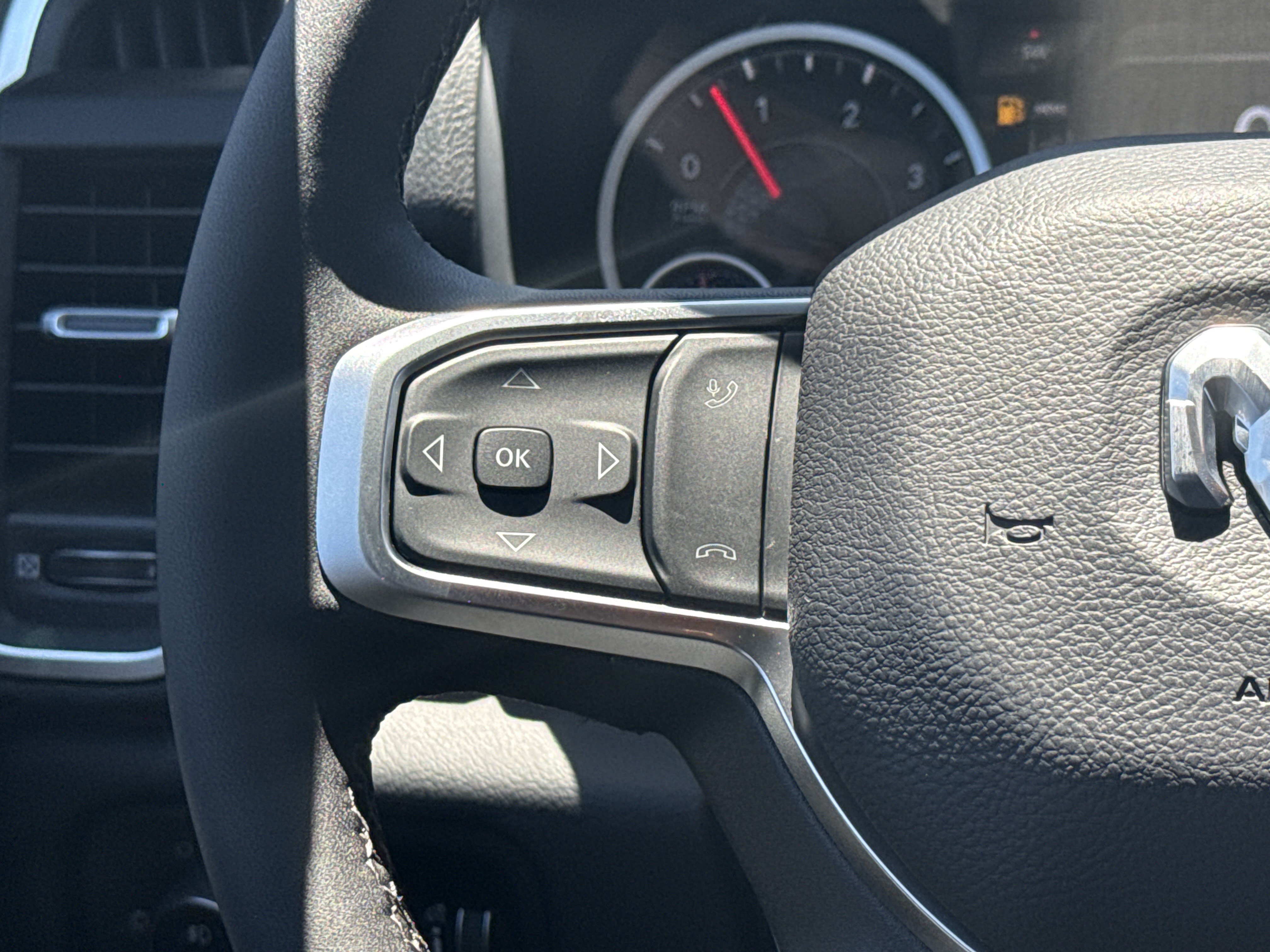 New 2026 RAM 2500 Big Horn AWD/4WD image 25