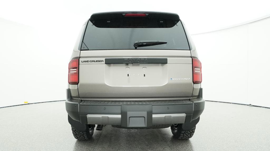 New 2026 Toyota Land Cruiser image 17