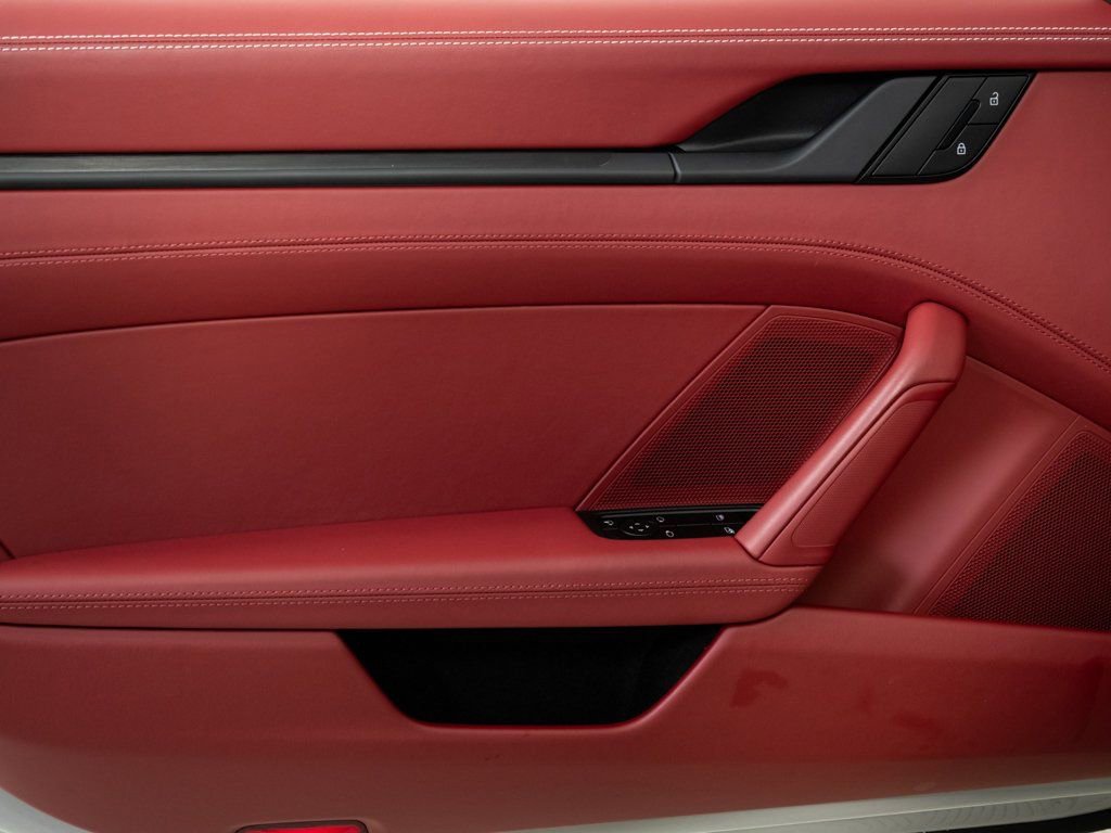 Certified 2025 Porsche 911 Targa 4 GTS image 6