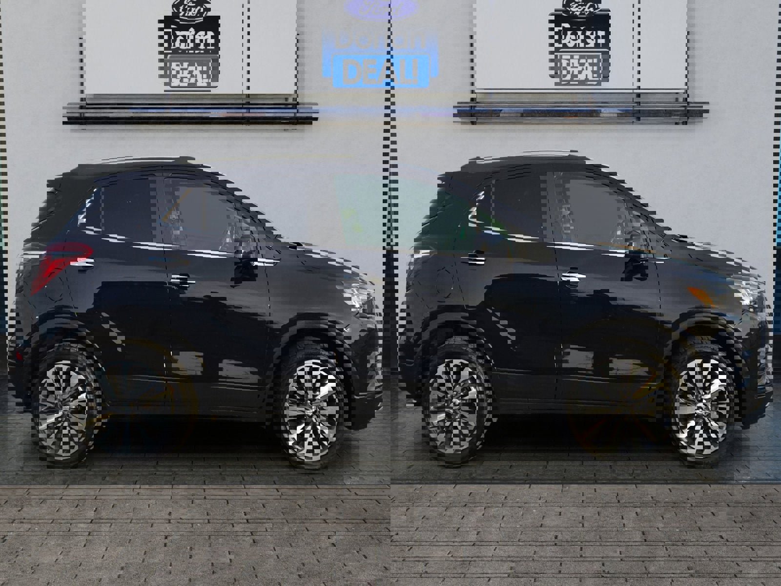 Used 2021 Buick Encore Preferred w/ Safety Package video 2