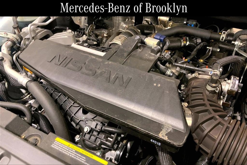 Used 2024 Nissan Rogue S image 31