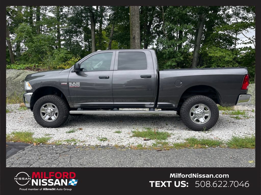 Used 2018 RAM 2500 ST AWD/4WD image 3
