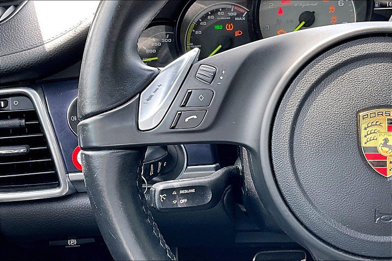 Used 2016 Porsche Panamera S RWD image 16