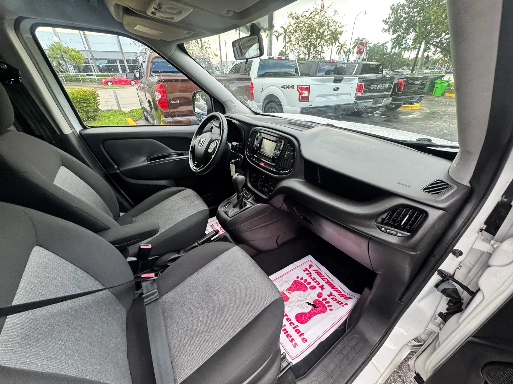 Used 2017 RAM ProMaster City Tradesman SLT w/ Rear Back-up Camera Group FWD image 19