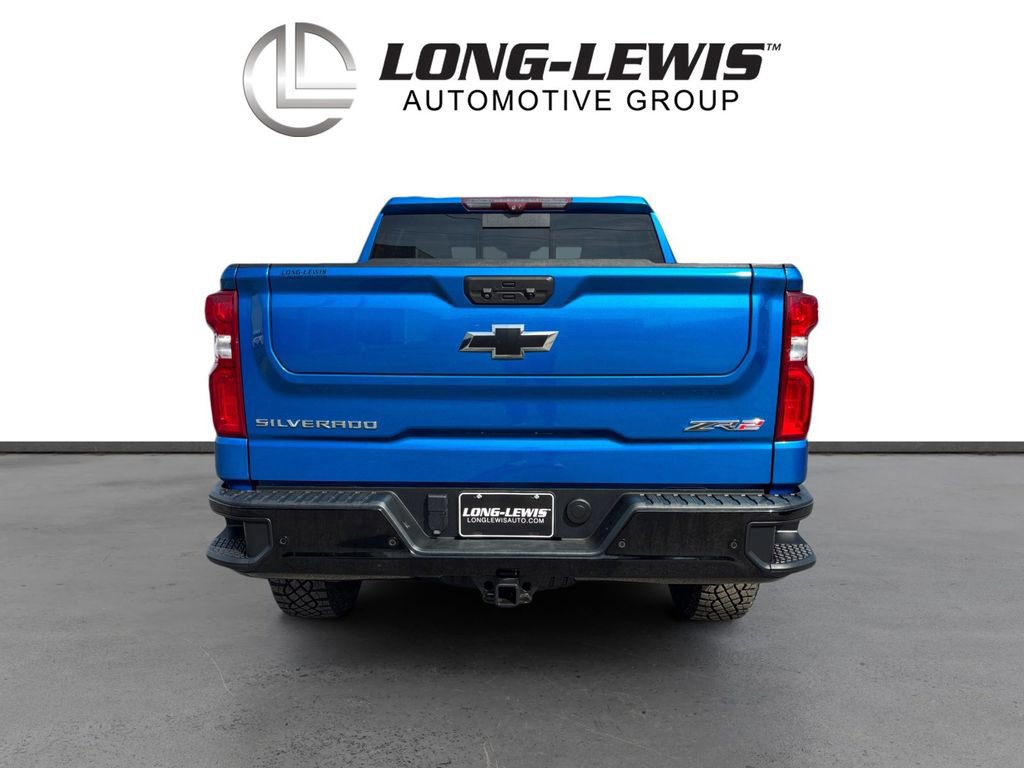 Used 2022 Chevrolet Silverado 1500 ZR2 w/ Technology Package AWD/4WD image 5