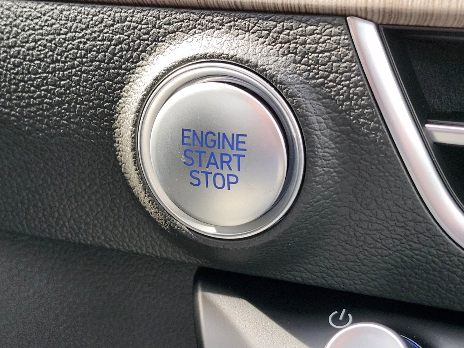 New 2026 Hyundai Sonata Blue FWD image 25