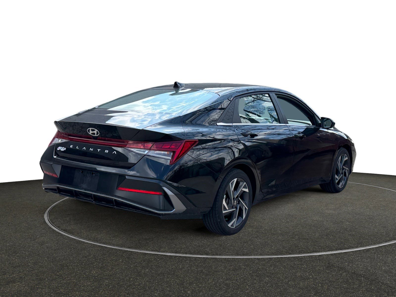 Certified 2024 Hyundai Elantra SEL w/ Convenience Package image 6