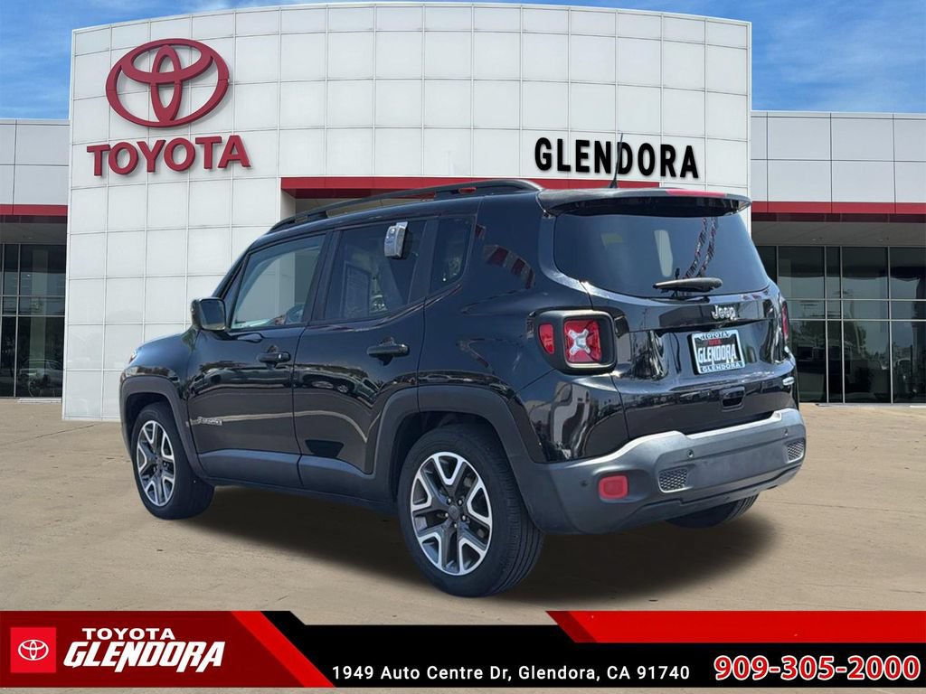 Used 2018 Jeep Renegade Latitude w/ UConnect 8.4 Nav Group FWD image 7