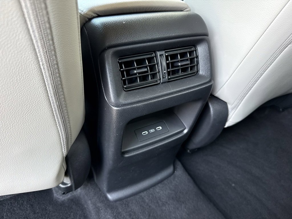 Used 2024 Honda CR-V EX-L image 32