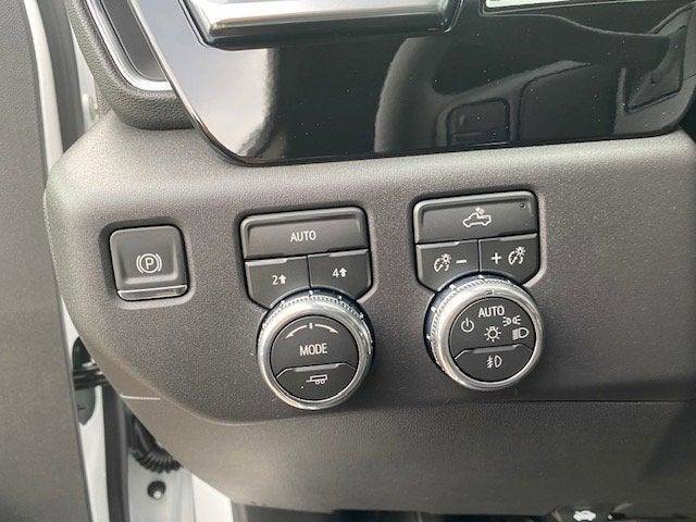 New 2026 GMC Sierra 1500 Elevation image 15