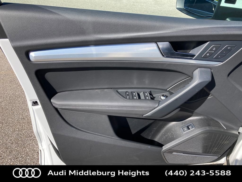 Certified 2024 Audi Q5 2.0T Premium Plus w/ Premium Plus Package image 12