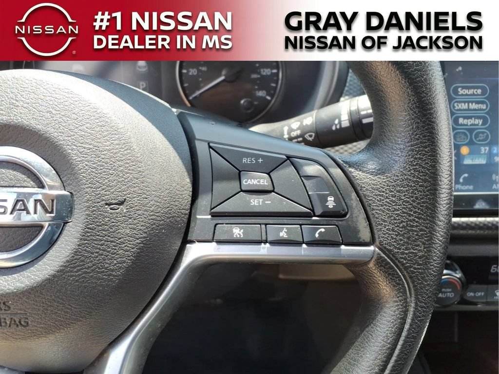 Used 2021 Nissan Kicks SV FWD image 14