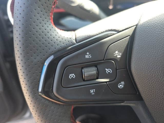 New 2026 Chevrolet Trax RS w/ Sunroof Package image 19