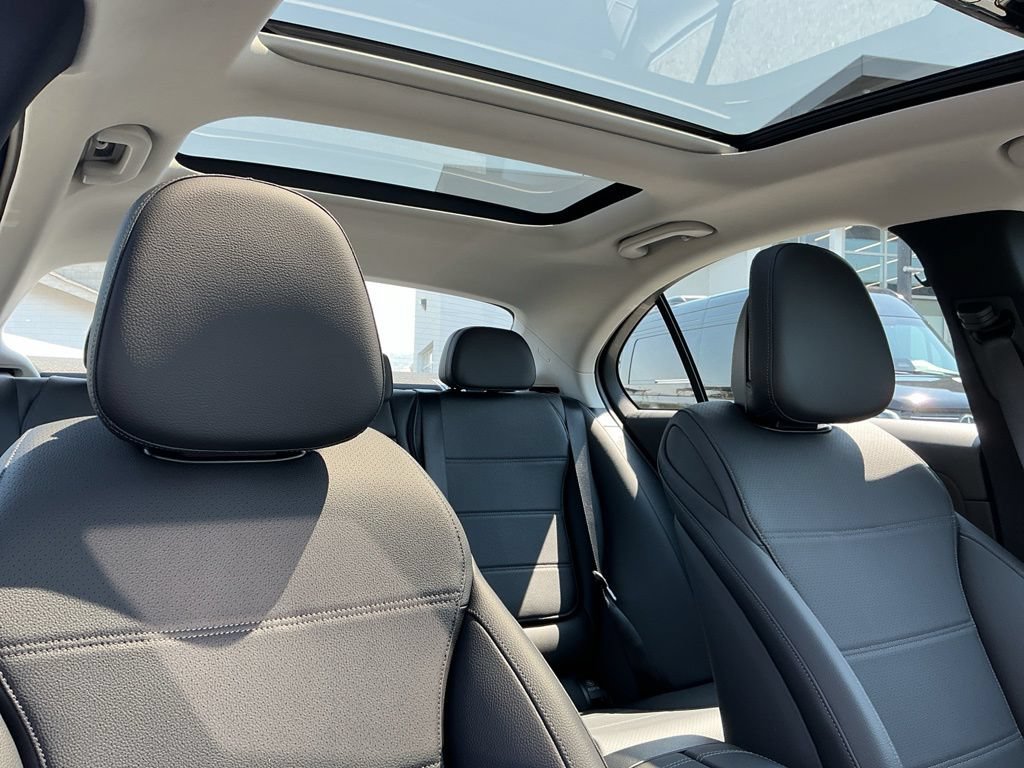 New 2026 Mercedes-Benz C 300 4MATIC Sedan image 17