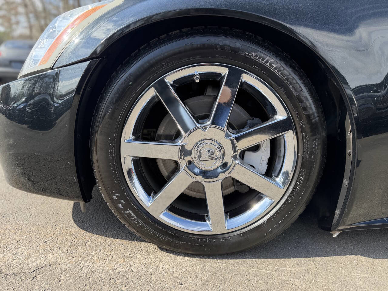 Used 2006 Cadillac XLR image 11