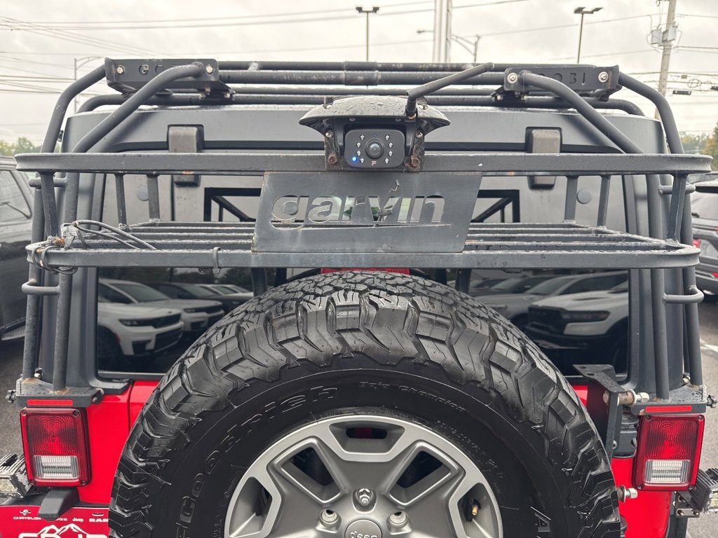 Used 2016 Jeep Wrangler Unlimited Rubicon w/ Connectivity Group image 23