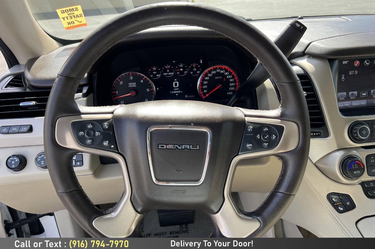 Used 2016 GMC Yukon Denali w/ Open Road Package AWD/4WD image 29