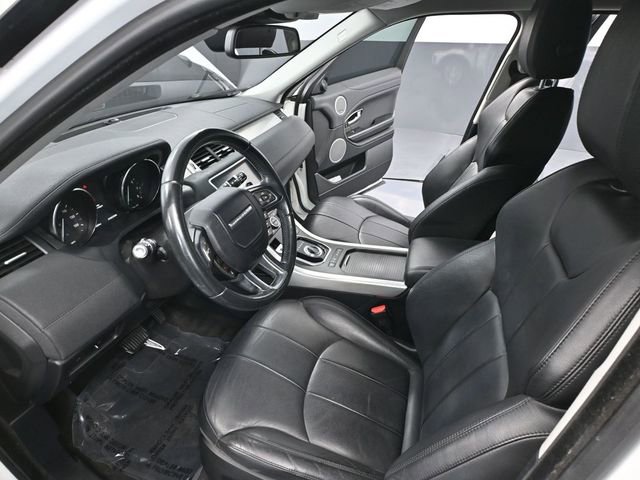 Used 2017 Land Rover Range Rover Evoque SE image 23