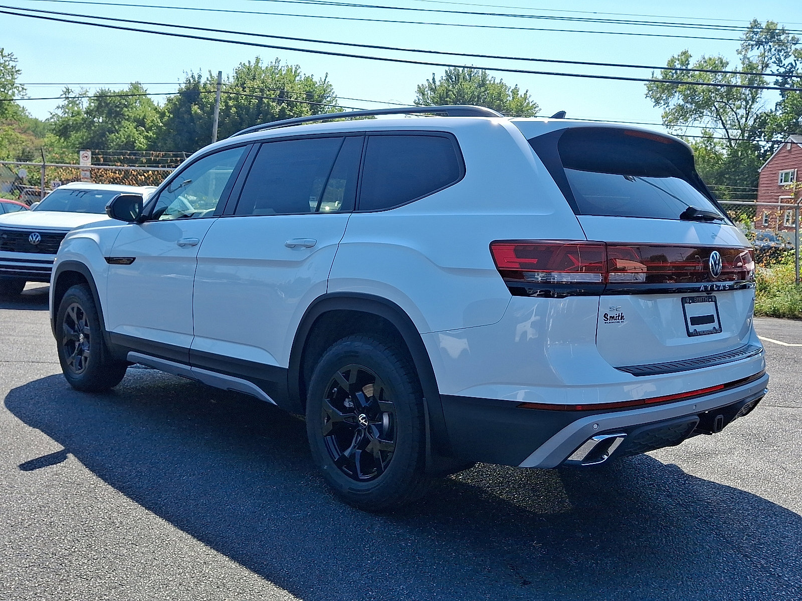 New 2026 Volkswagen Atlas Peak Edition image 3