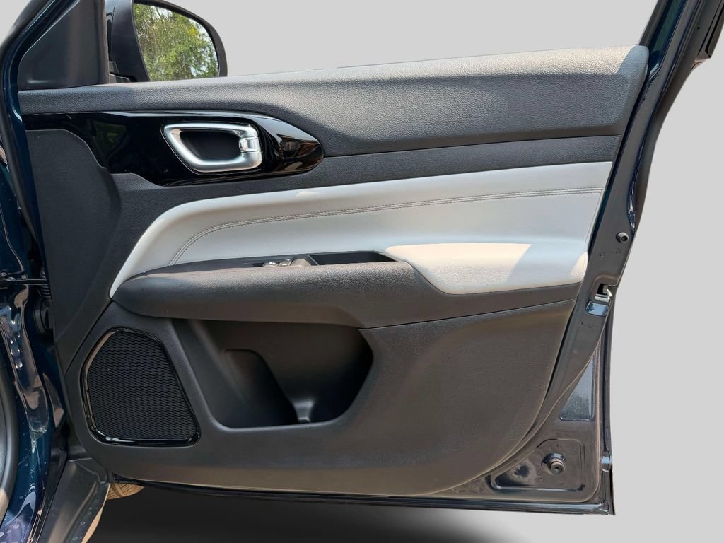 New 2026 Jeep Compass Limited AWD/4WD image 8