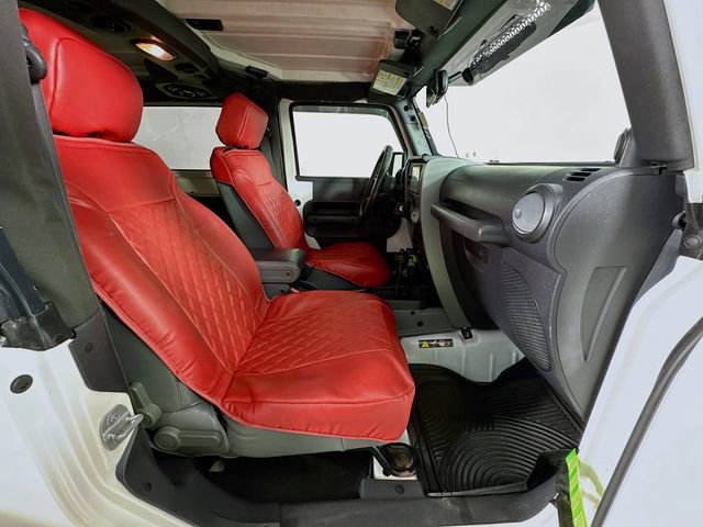 Used 2009 Jeep Wrangler X image 24