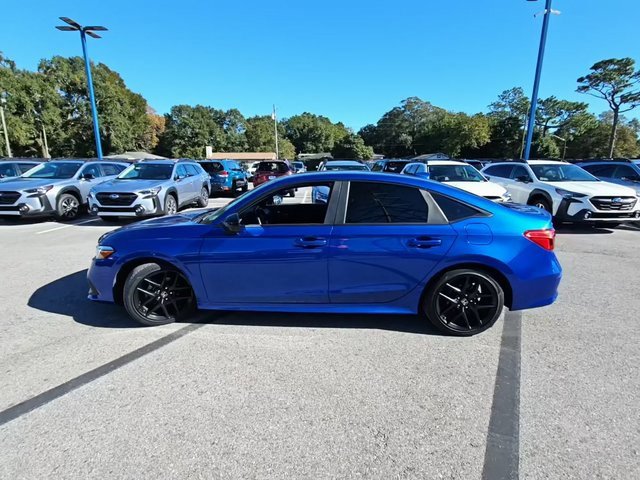 Used 2022 Honda Civic Sport image 2