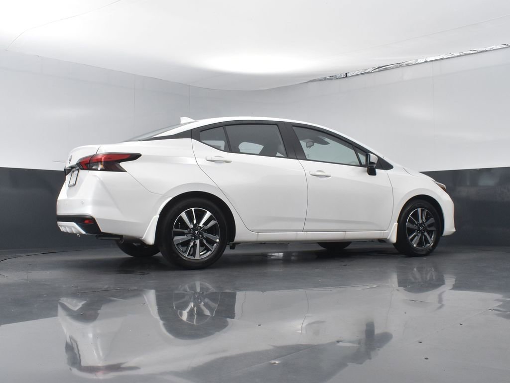 New 2025 Nissan Versa SV w/ Trunk Package FWD image 21